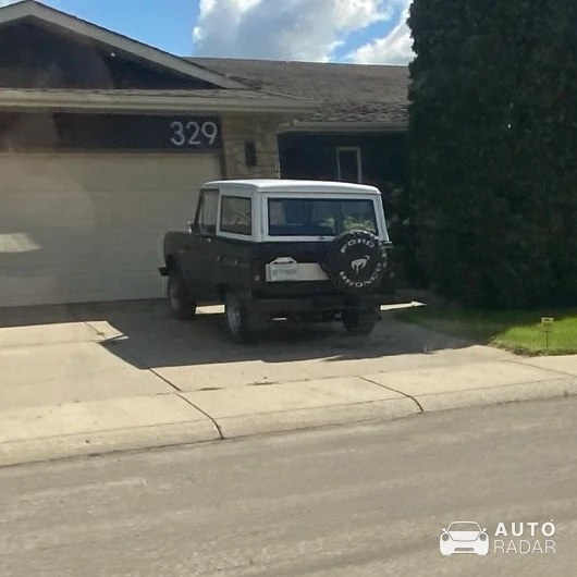 Ford Bronco 1978 spotted in Saskatoon, Canada