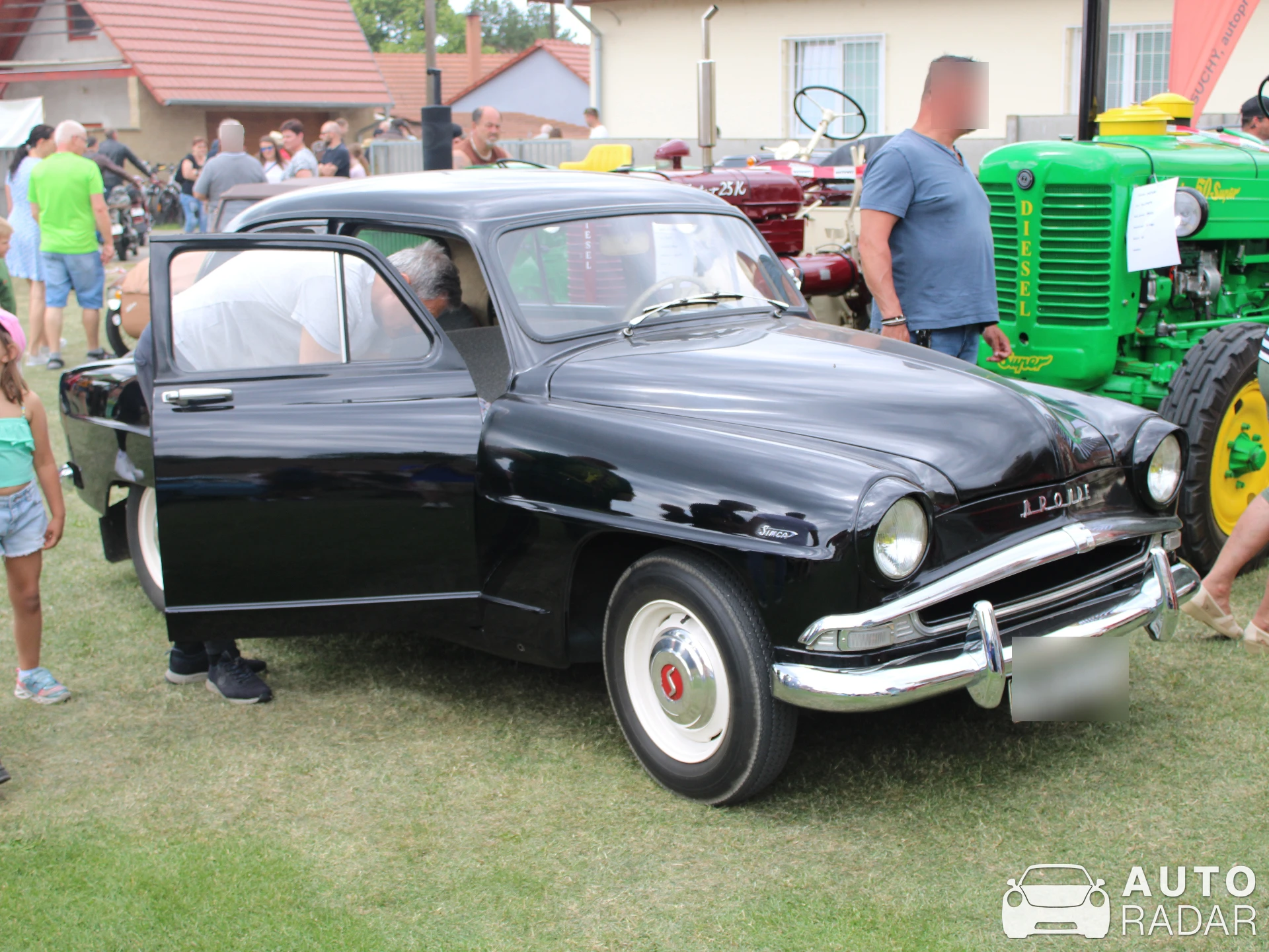 Simca 8 spotted in Skalice