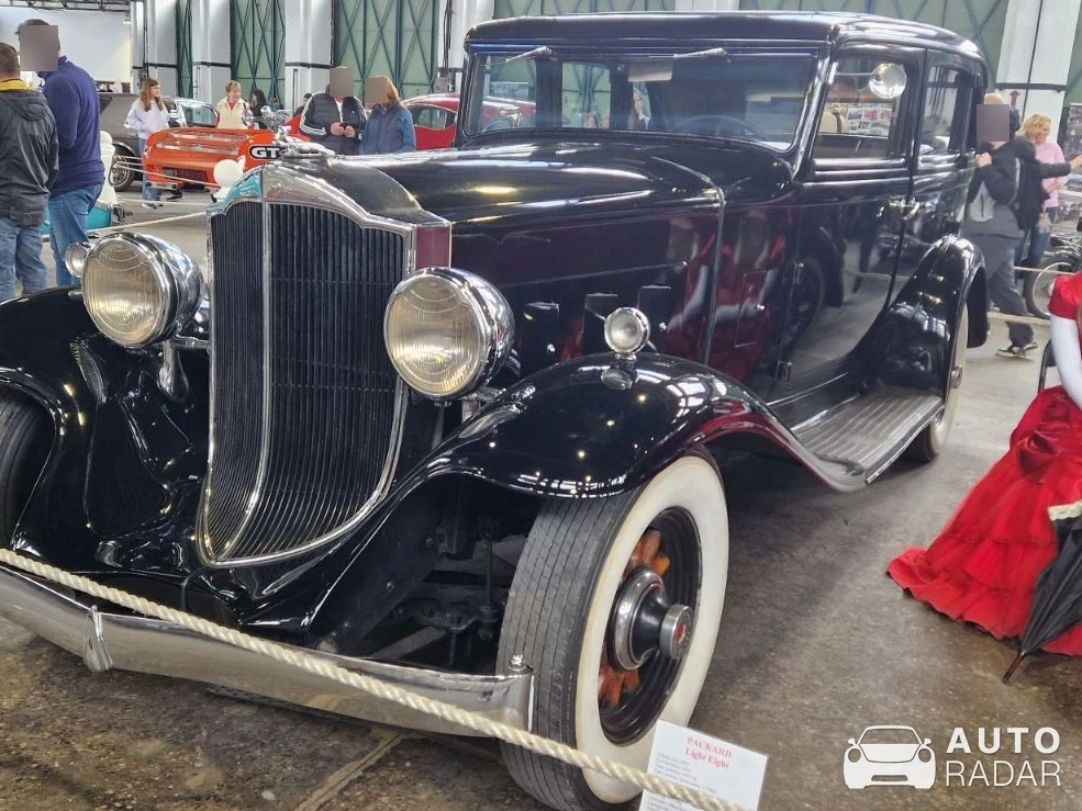 Packard Super Eight spotted in Budapest