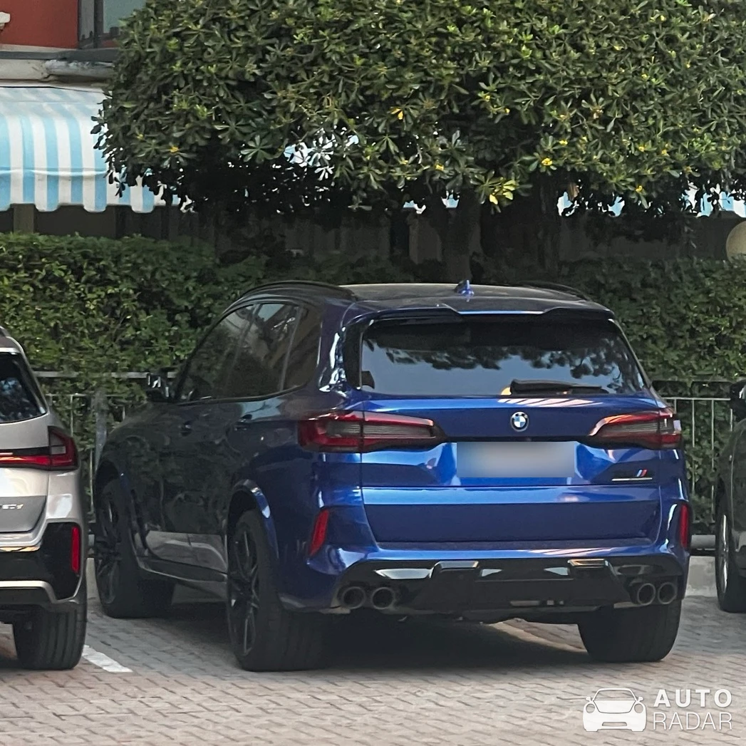 BMW X5 M F95 Competition 2024 spotted in Lido di Jesolo