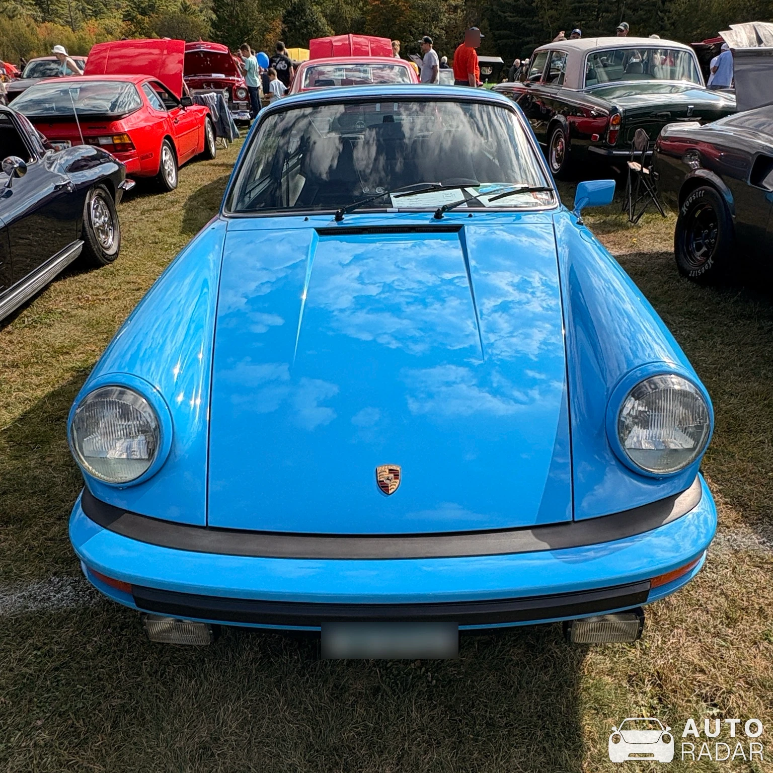 Porsche 911 Carrera 3.2 spotted in Moultonborough, United States