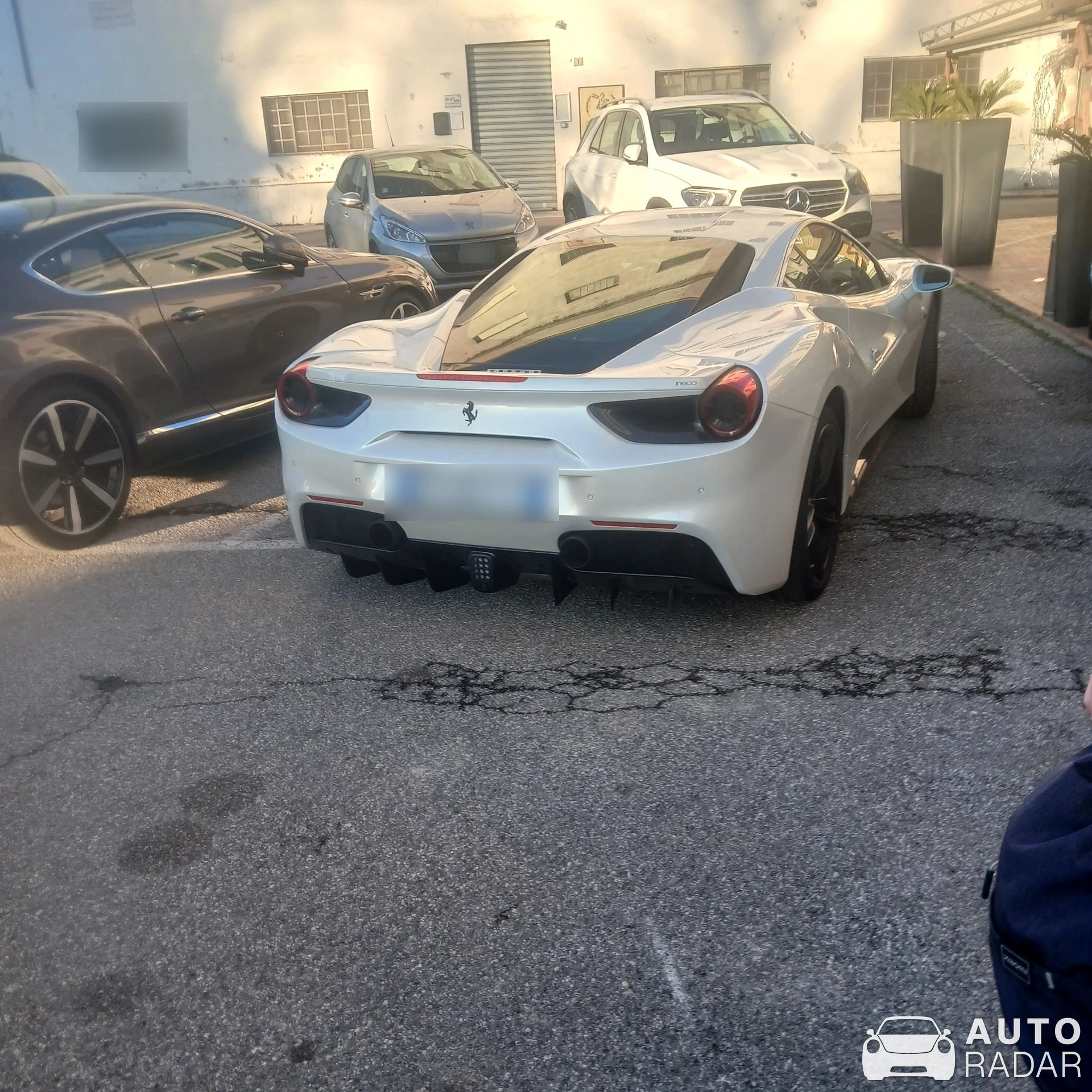 Ferrari 488 GTB spotted in Isorella, Italy