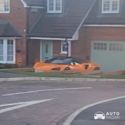 McLaren 720S Spider spotted in Hampshire, United Kingdom