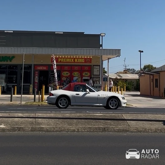 BMW Z3 spotted in Leopold, Australia