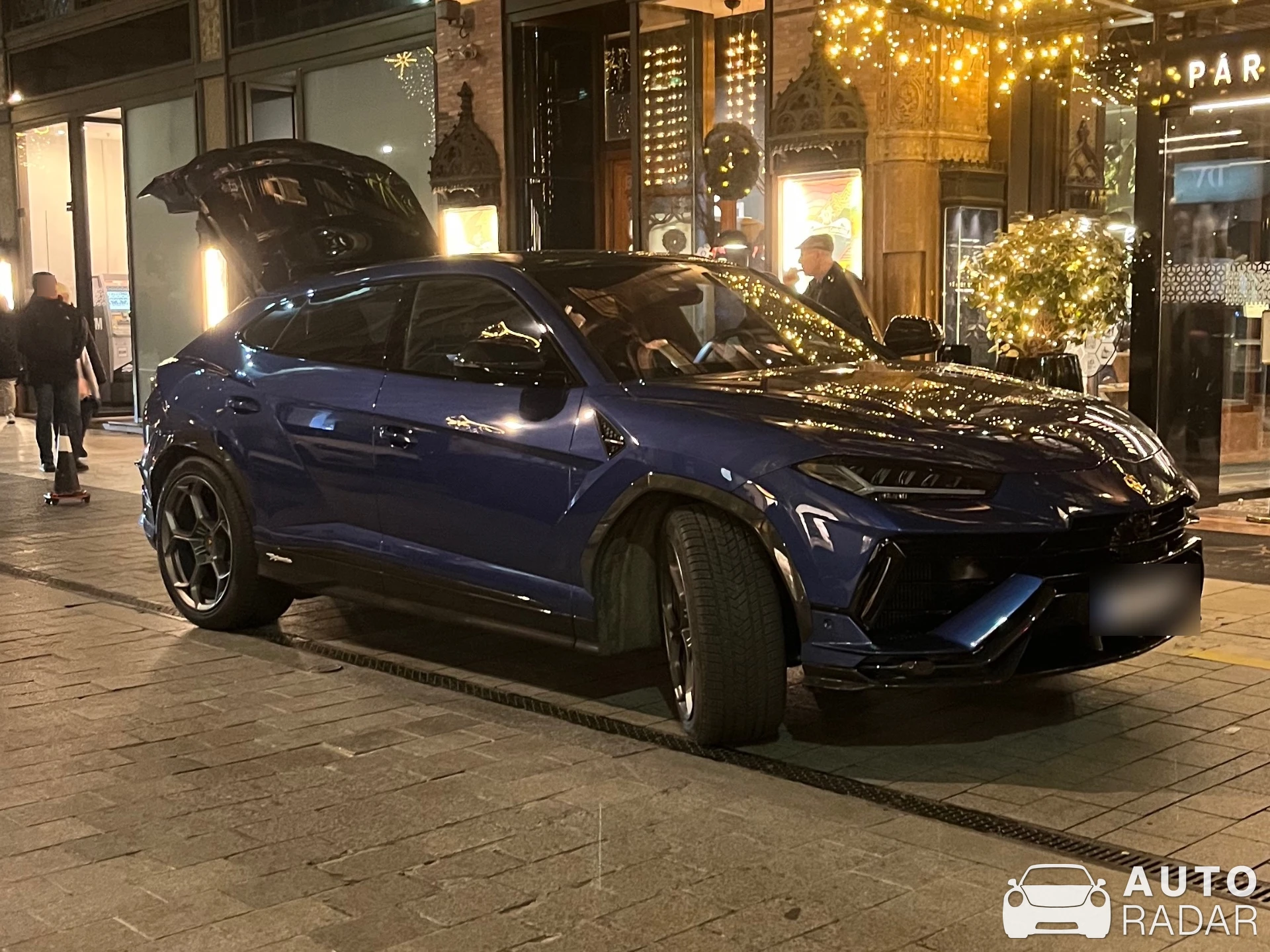 Lamborghini Urus S spotted in Budapest, Hungary
