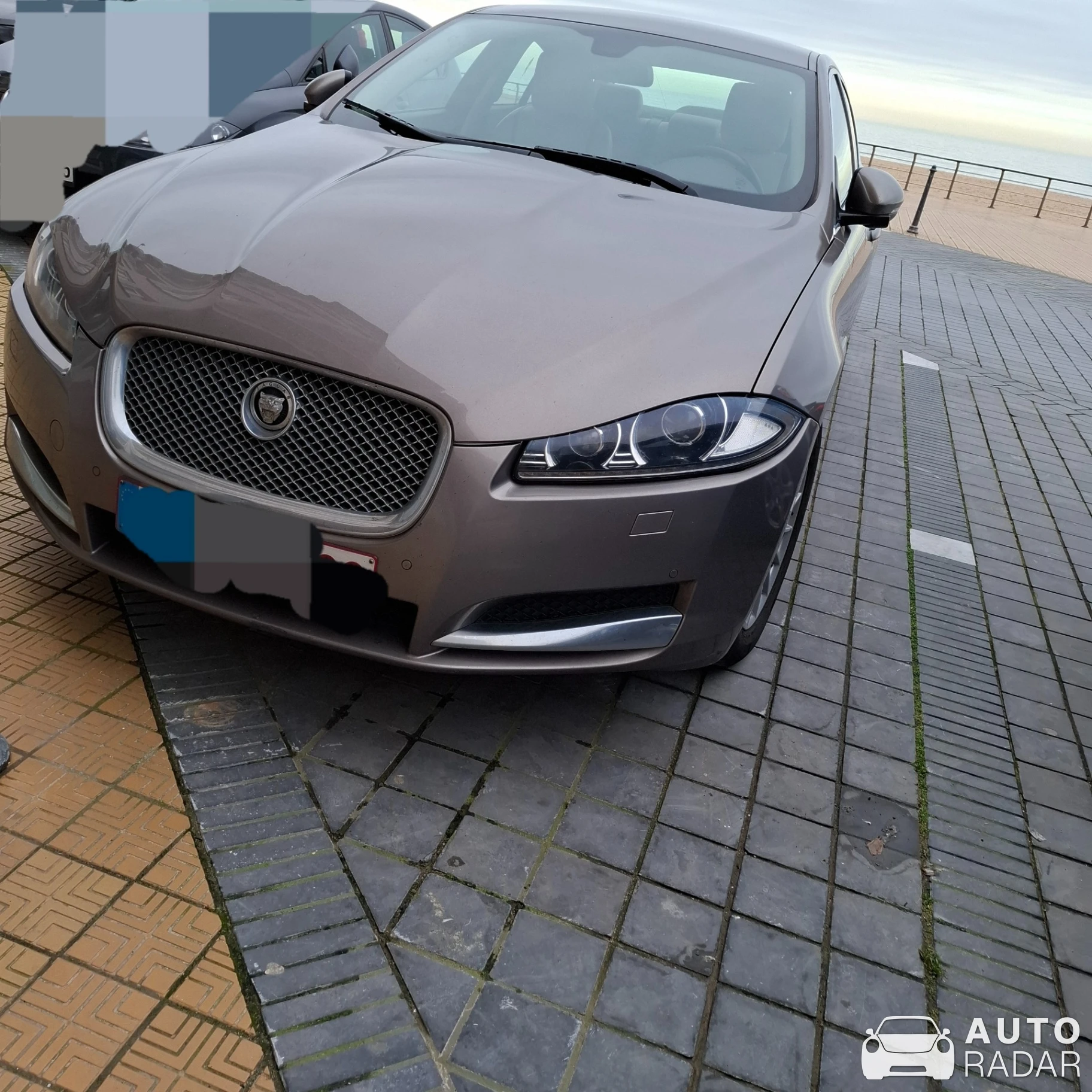 Jaguar XF 2015 spotted in Oostende, Belgien