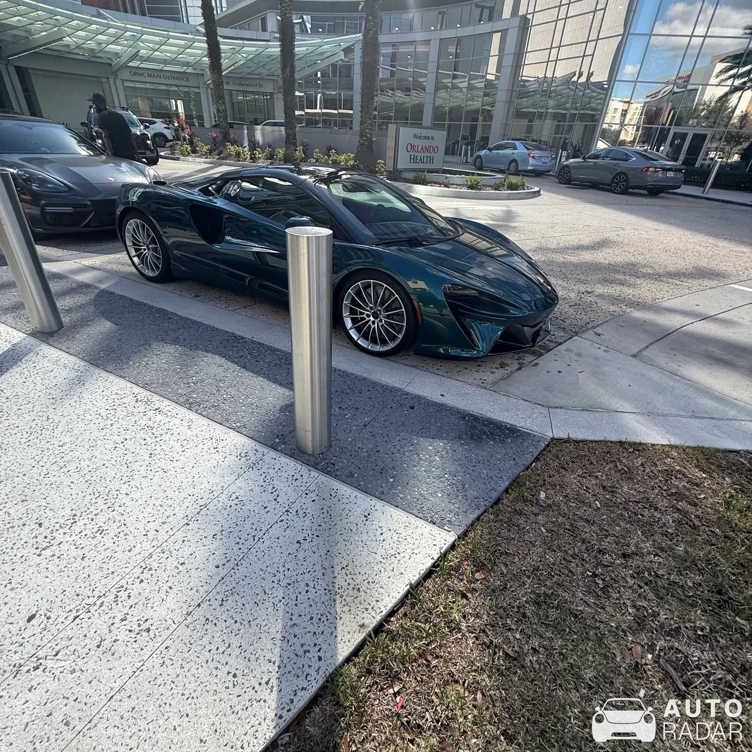 McLaren Artura spotted in Orlando, United States