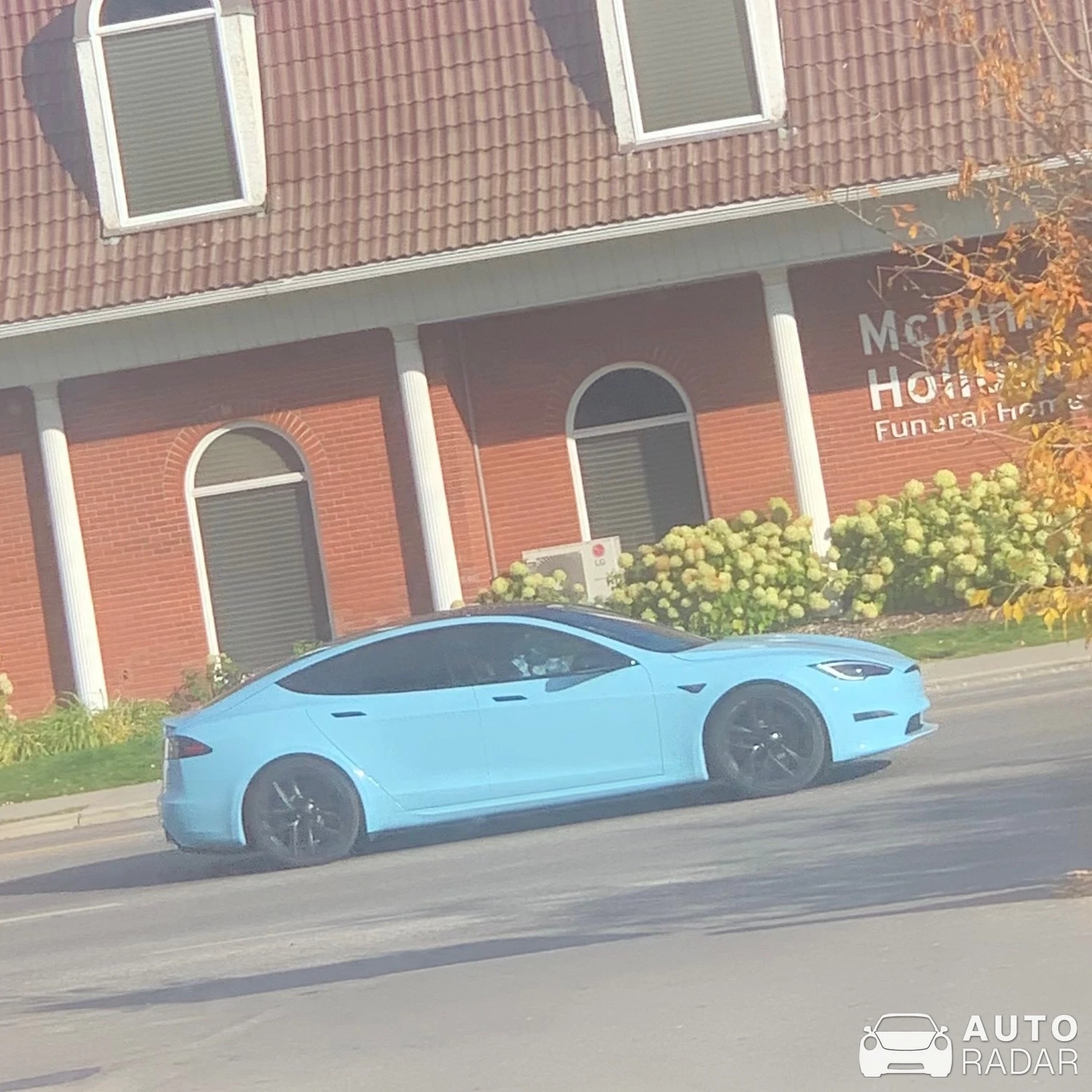 Tesla Model S PLAID spotted in Calgary, Canada