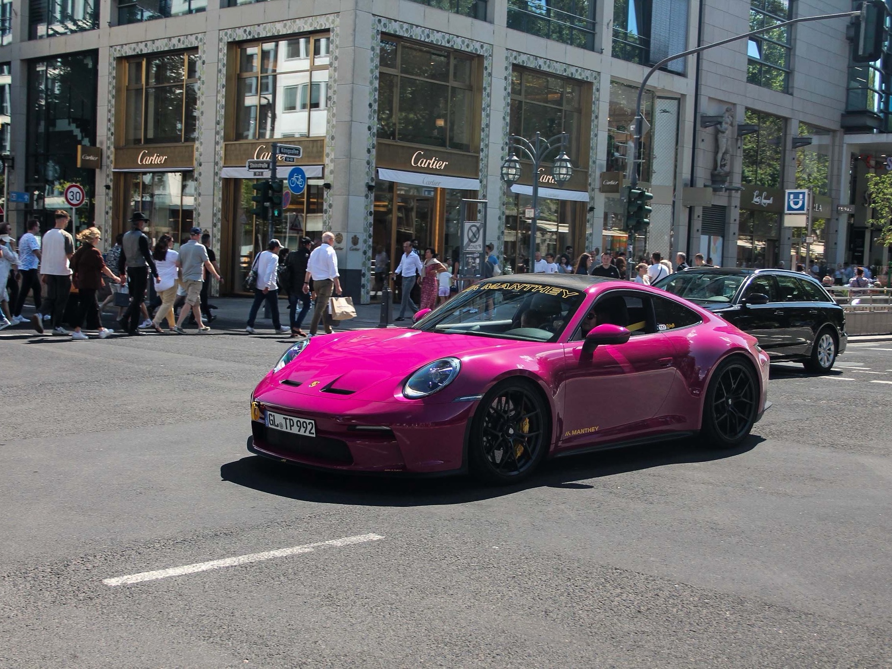 Porsche 992 GT3 Touring MR