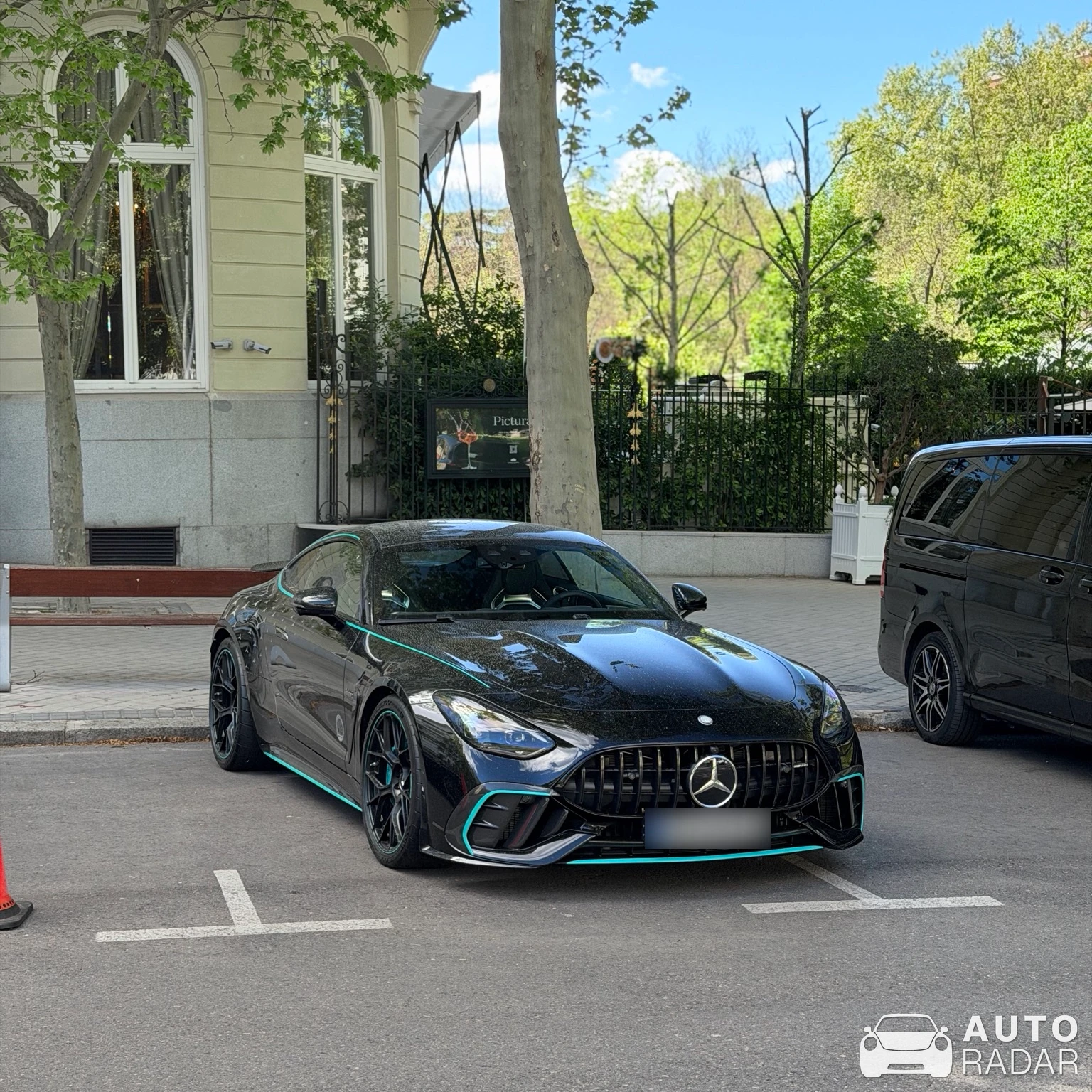 Mercedes-AMG SL 63 R232 Motorsport Collectors Edition spotted in Madrid