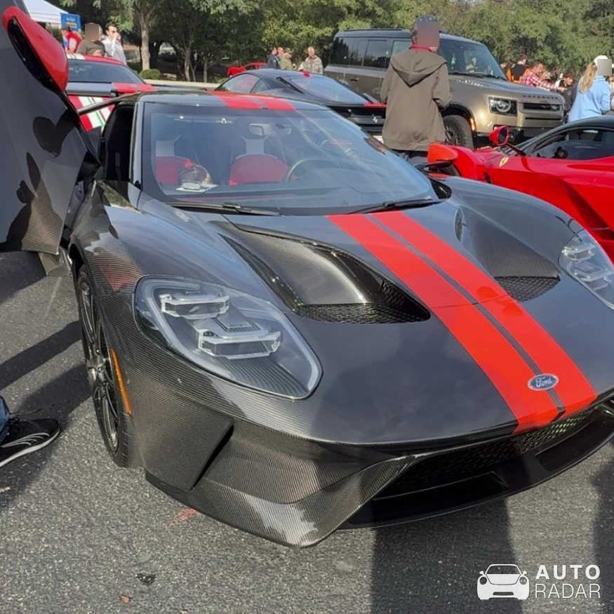 Ford GT Carbon Series spotted in Thousand Oaks
