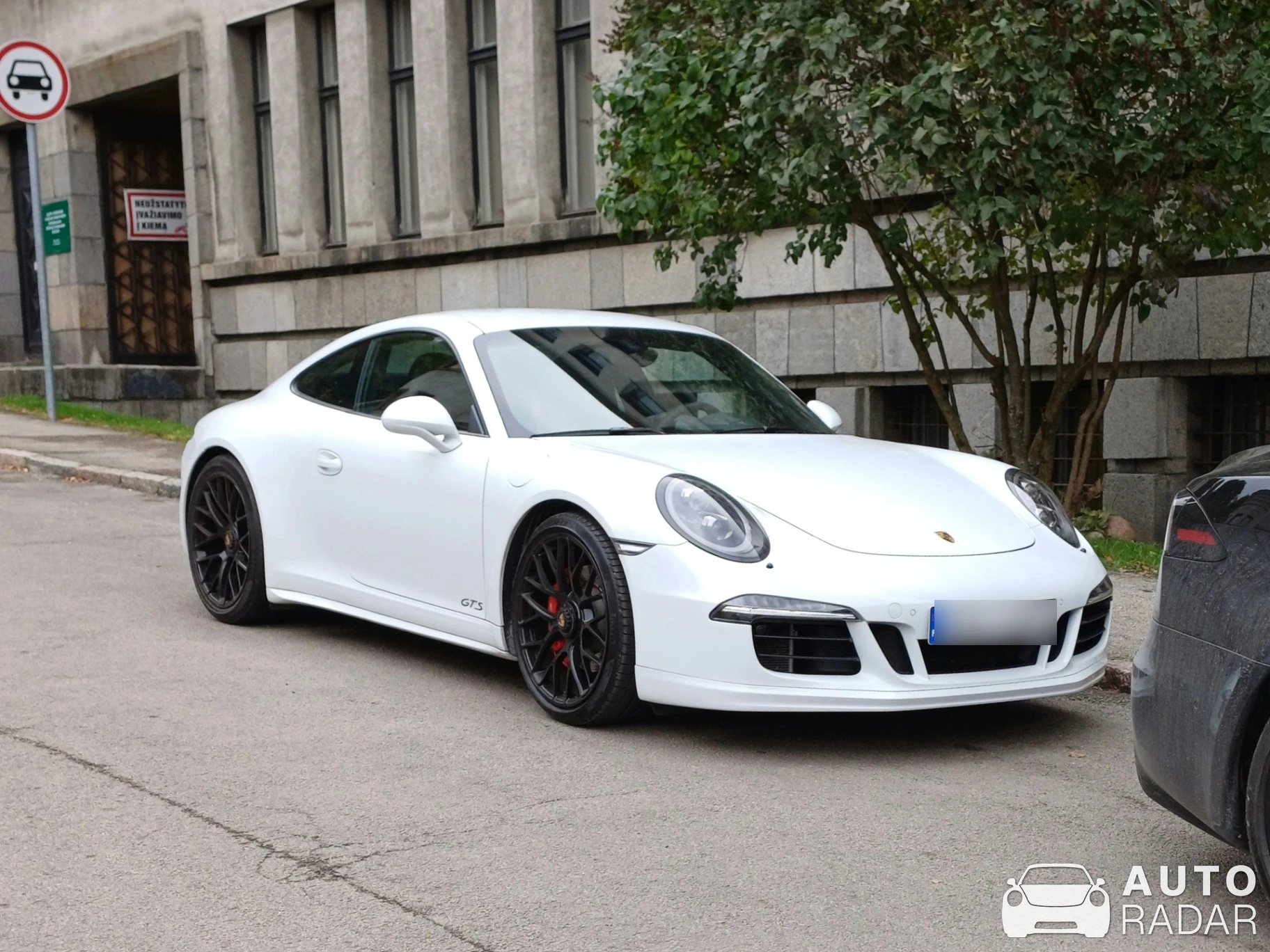 Porsche 991 Carrera GTS MkI spotted in Kaunas, Lithuania