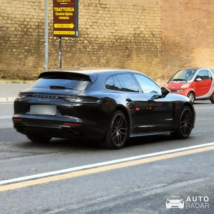 Porsche 971 Panamera 4S Sport Turismo spotted in Roma, Italy