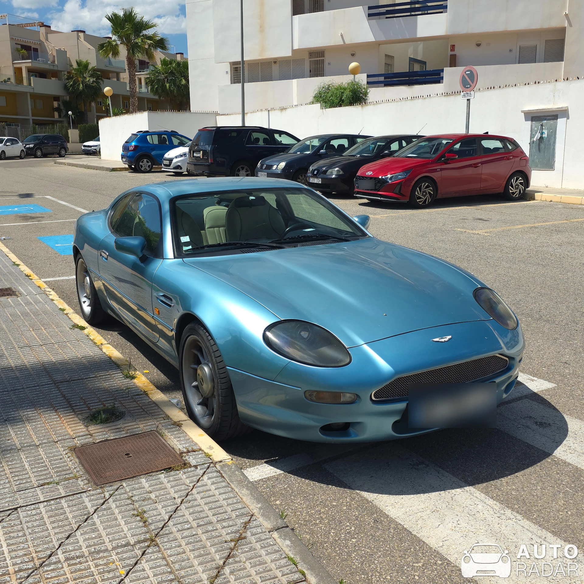 Aston Martin DB7 spotted in Torrevieja