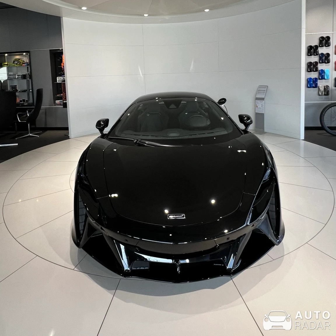McLaren Artura spotted in Düsseldorf, Deutschland