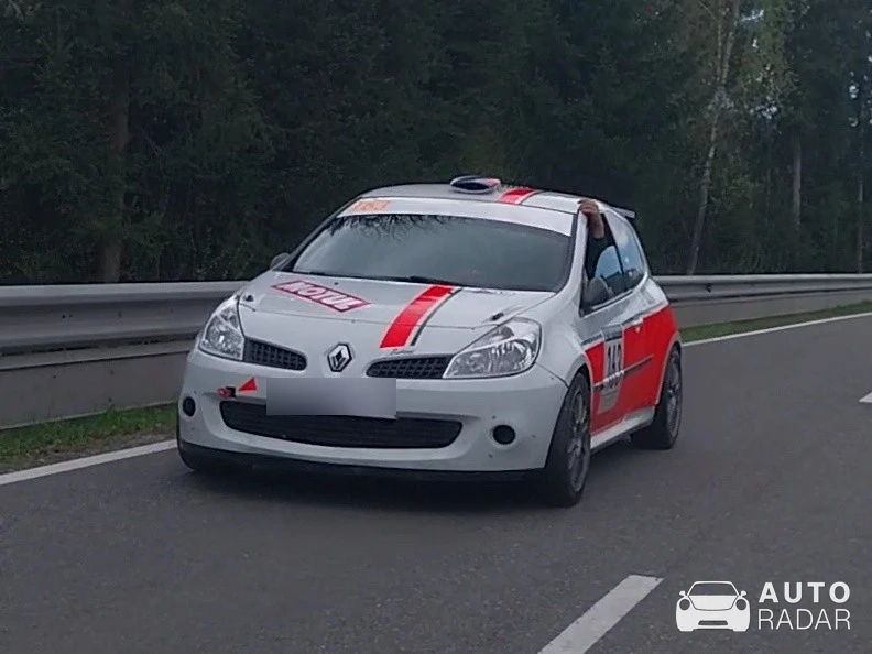 Renault Clio RS Cup IV spotted in Semriach, Austria