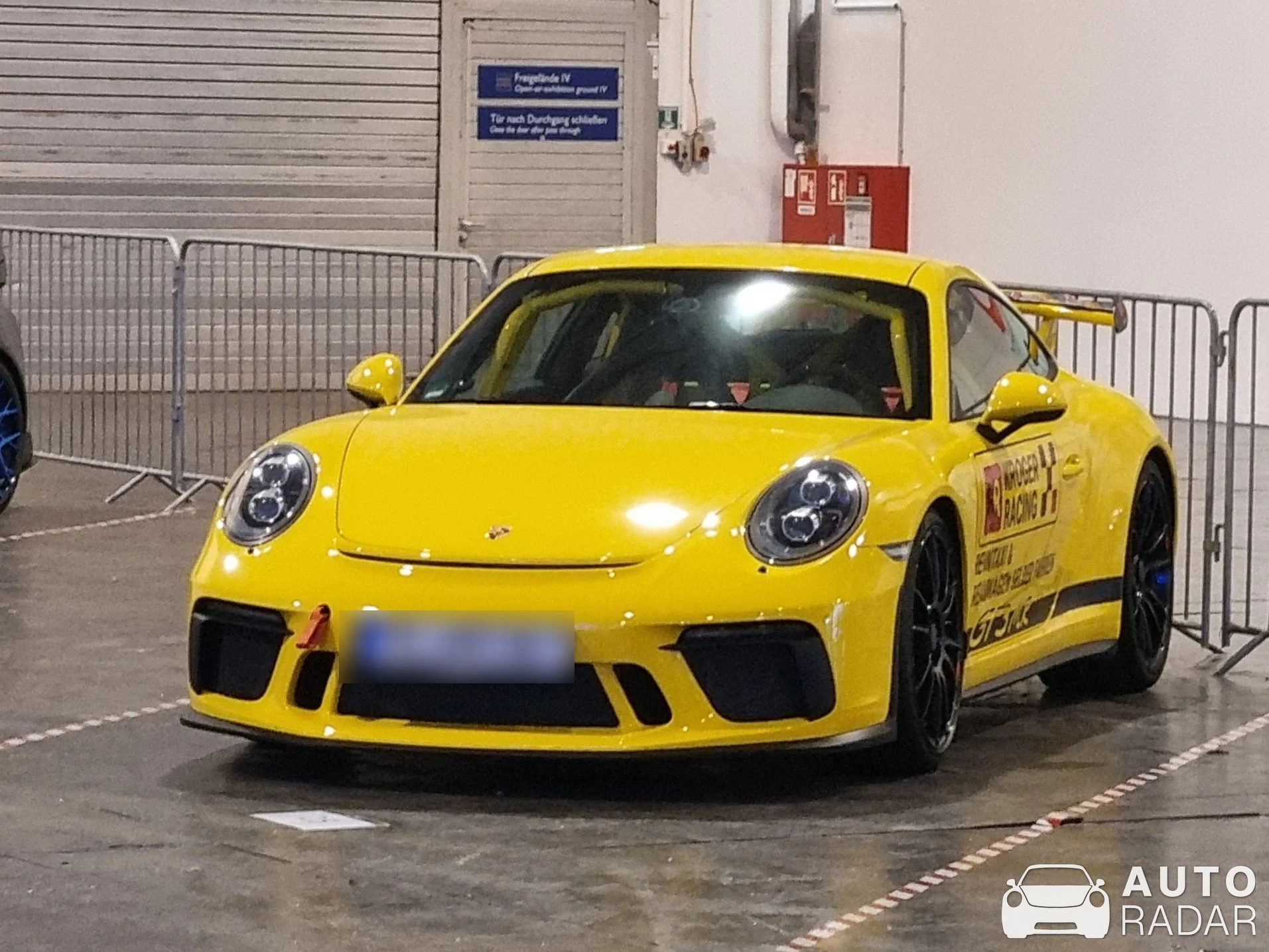 Porsche 991 GT3 MkII MR spotted in Essen, Germania