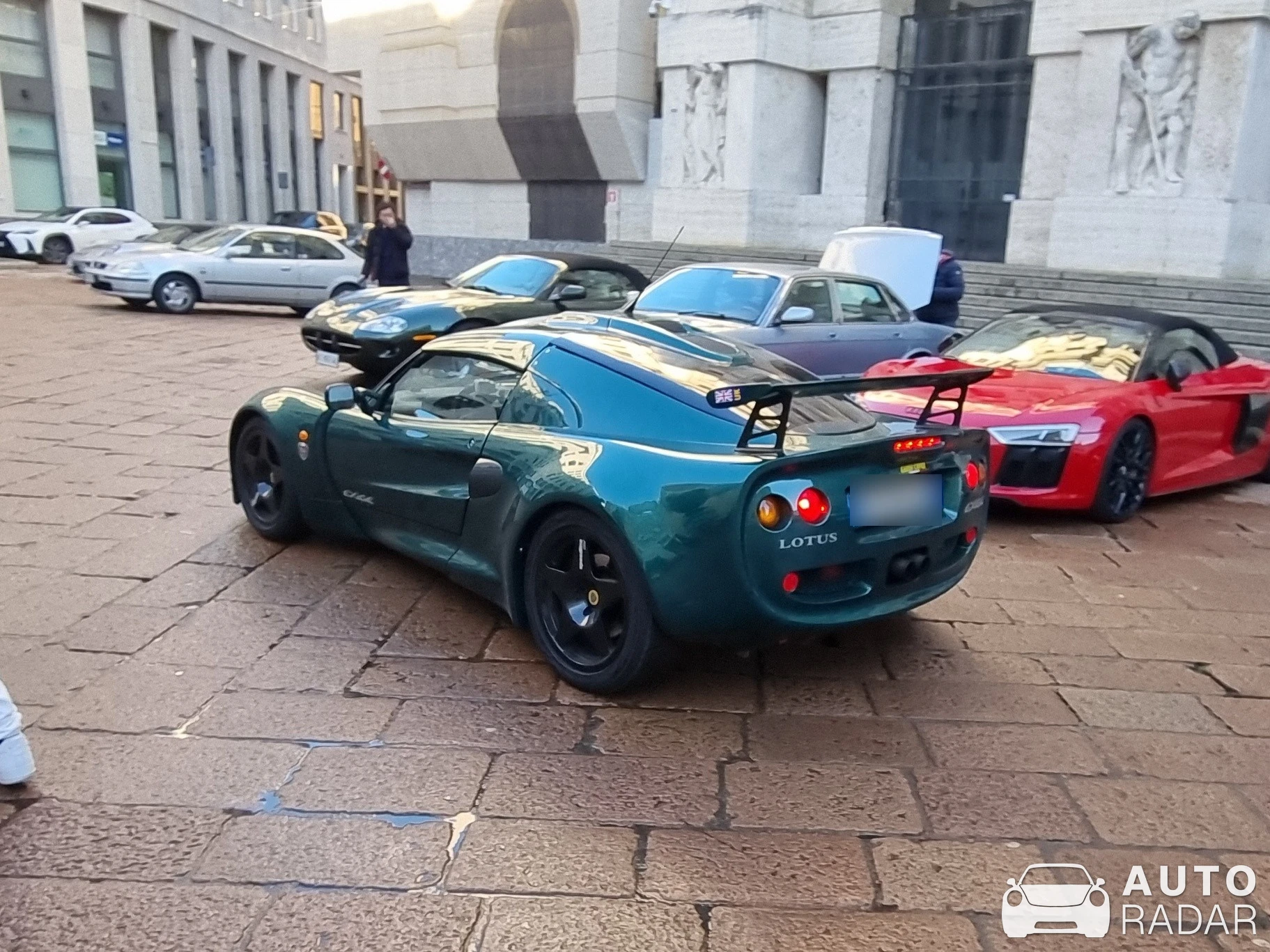 Lotus Exige S1 spotted in Milano