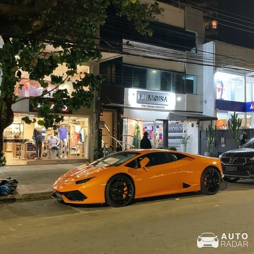 Lamborghini Huracán LP610-4 spotted in Vitoria, Brazil