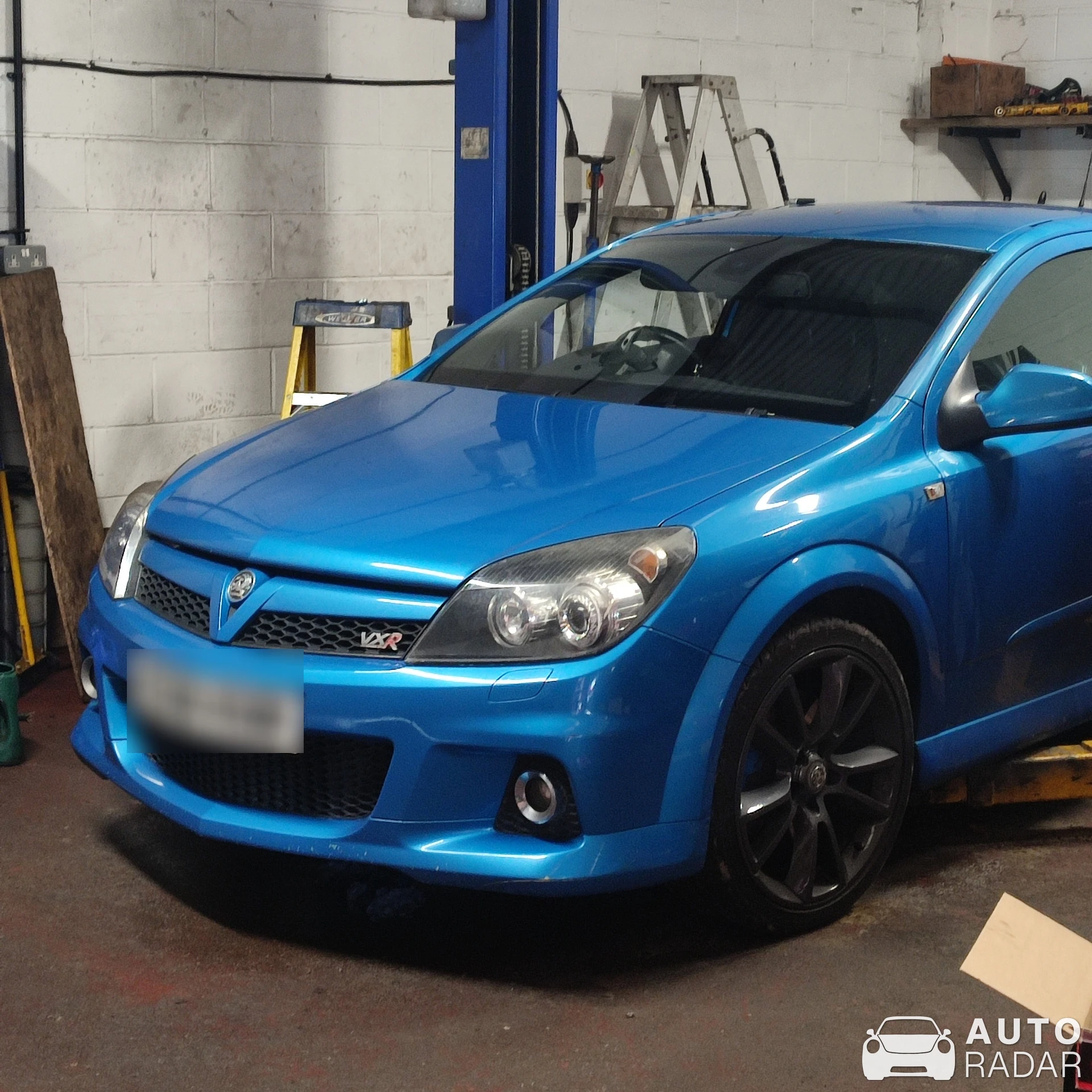 Vauxhall Monaro spotted in Derby