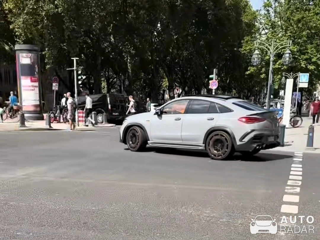 Mercedes-AMG Brabus GLE 63 S Coupé C167 spotted in Düsseldorf