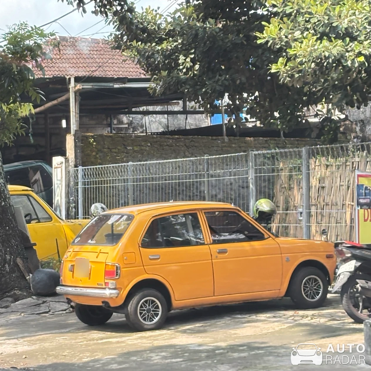Honda Life 1st Generation (SA) spotted in Sukoharjo