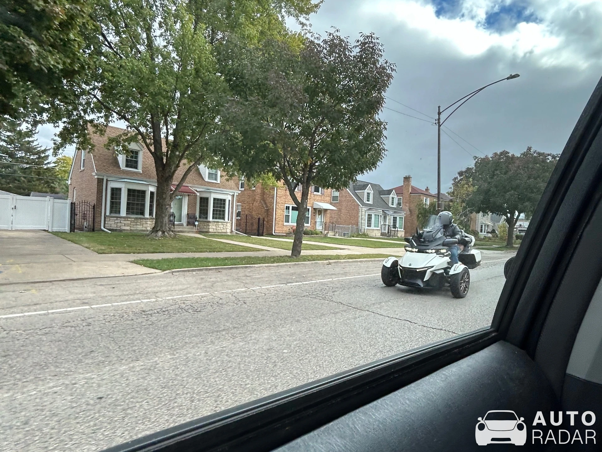Can-Am Spyder F3 spotted in Chicago