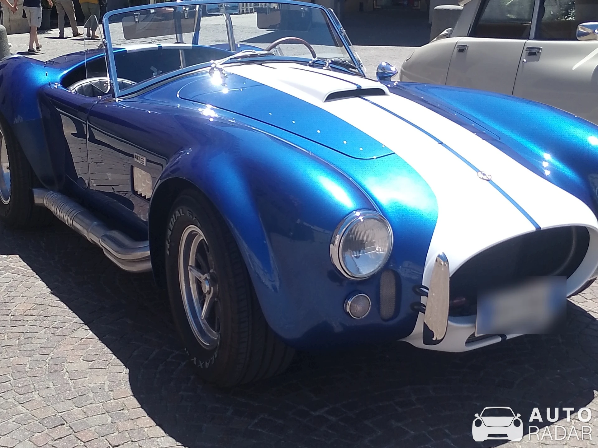 Shelby Cobra 427 spotted in Grosseto