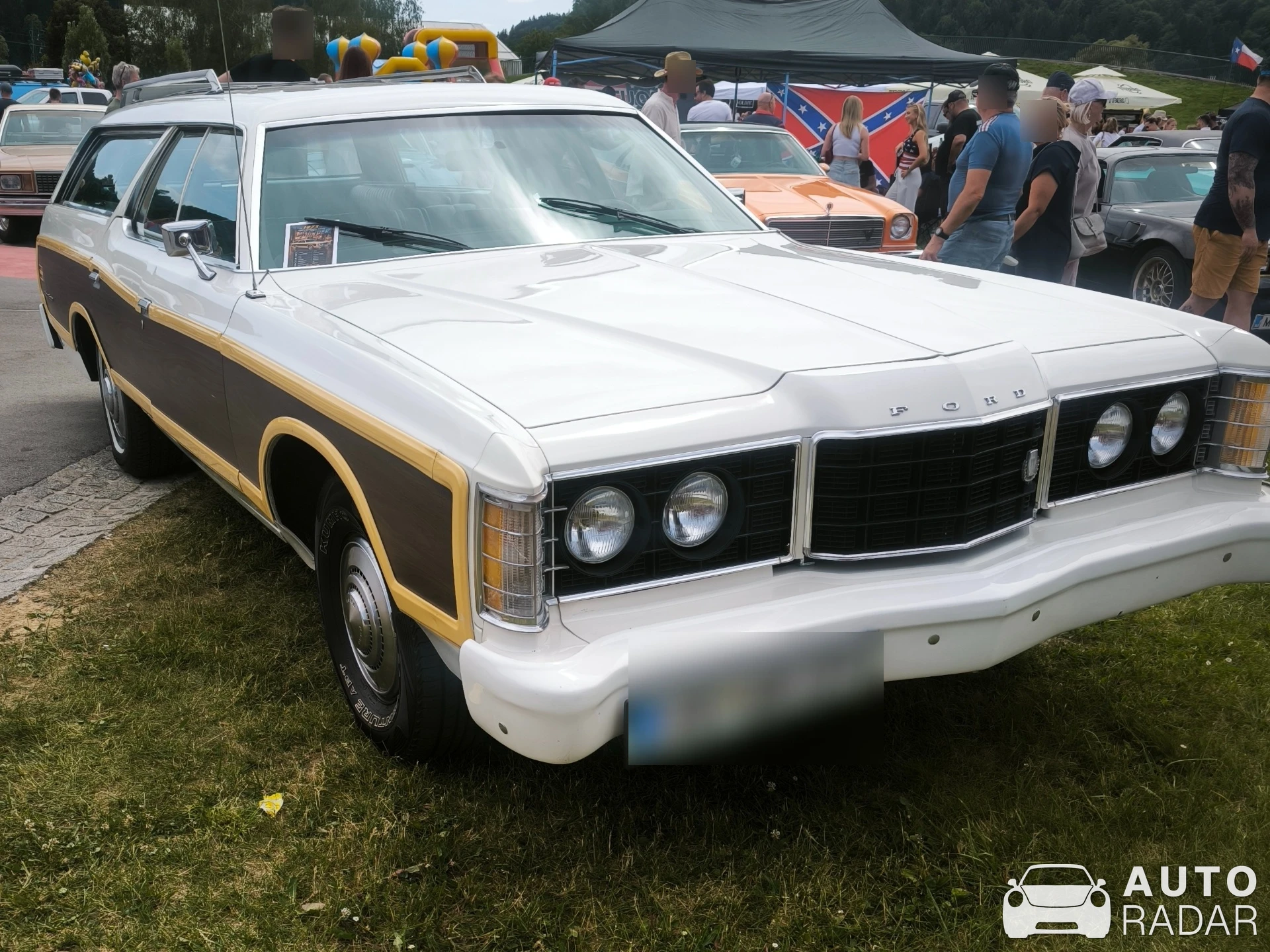 Ford LTD Landau spotted in Velenje