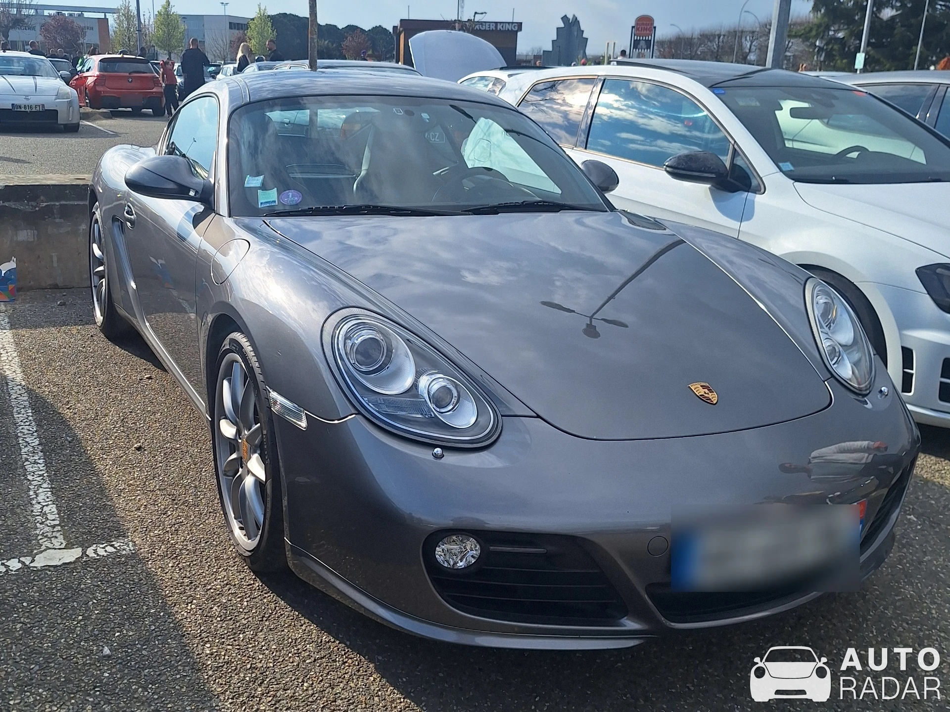 Porsche 987 Cayman S spotted in Montauban