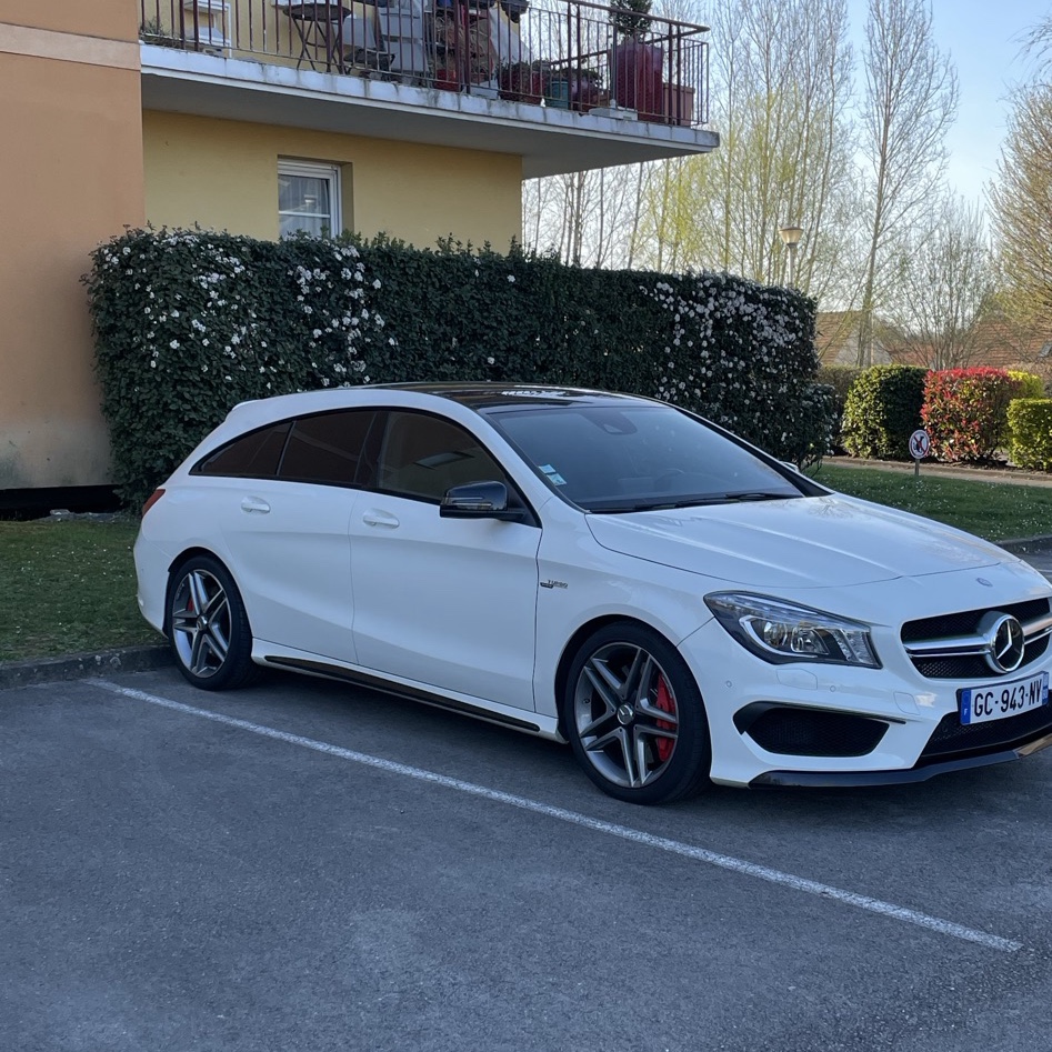 Mercedes-AMG CLA 45 Shooting Brake X118