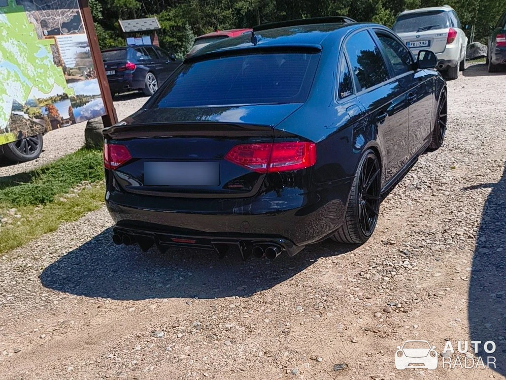 Audi A4 Sedan B8 spotted in Utena