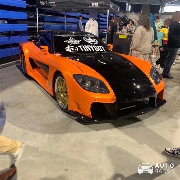 Mazda RX-7 spotted in Calgary, Canada