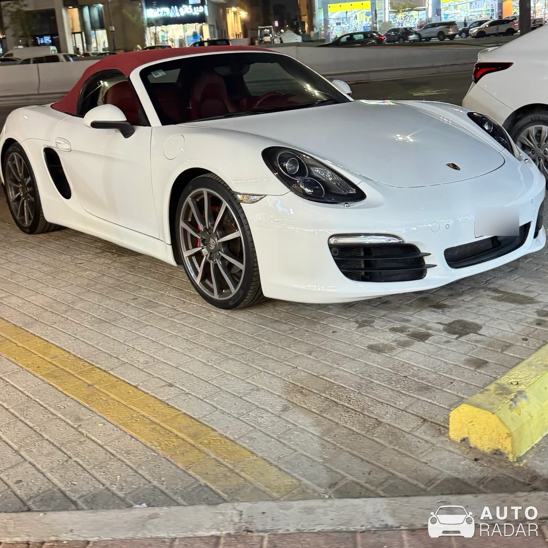 Porsche 981 Boxster S spotted in Al Khobar, Saudi Arabia