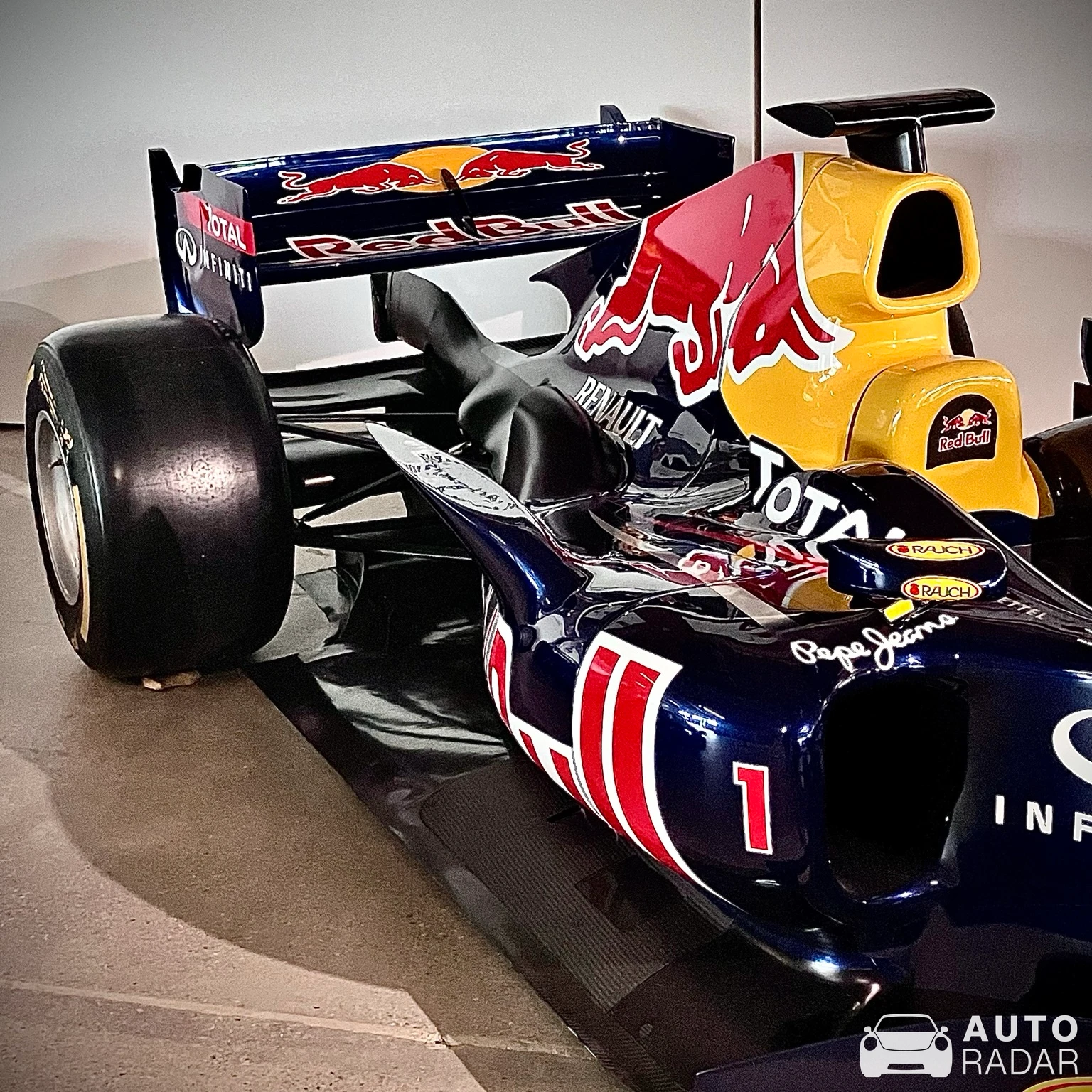Red Bull Racing RB9 spotted in Fraubrunnen