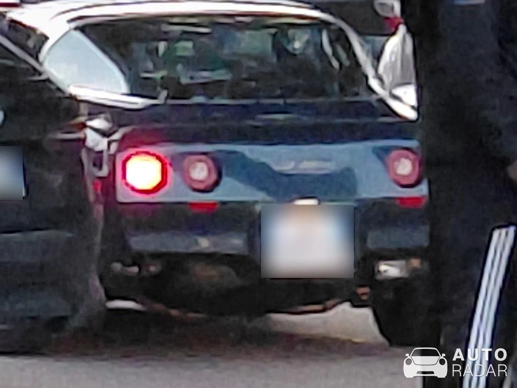 Chevrolet Corvette C3 spotted in Forte dei Marmi, Italy