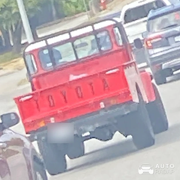 Toyota FJ45 spotted in Langley Township