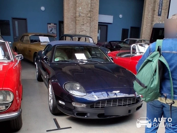 Aston Martin DB7 Vantage Volante spotted in Berlin
