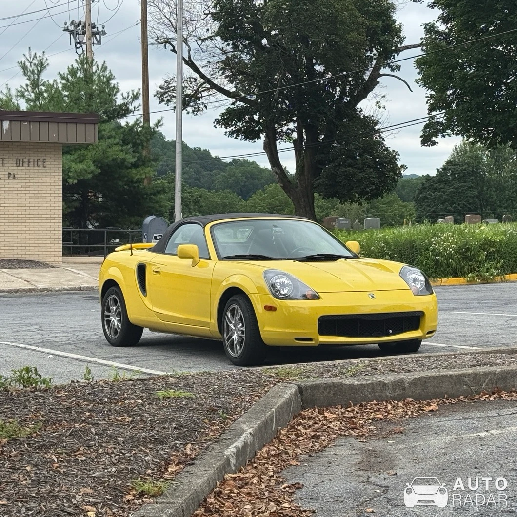 Toyota MR2 Spyder spotted in Bethlehem