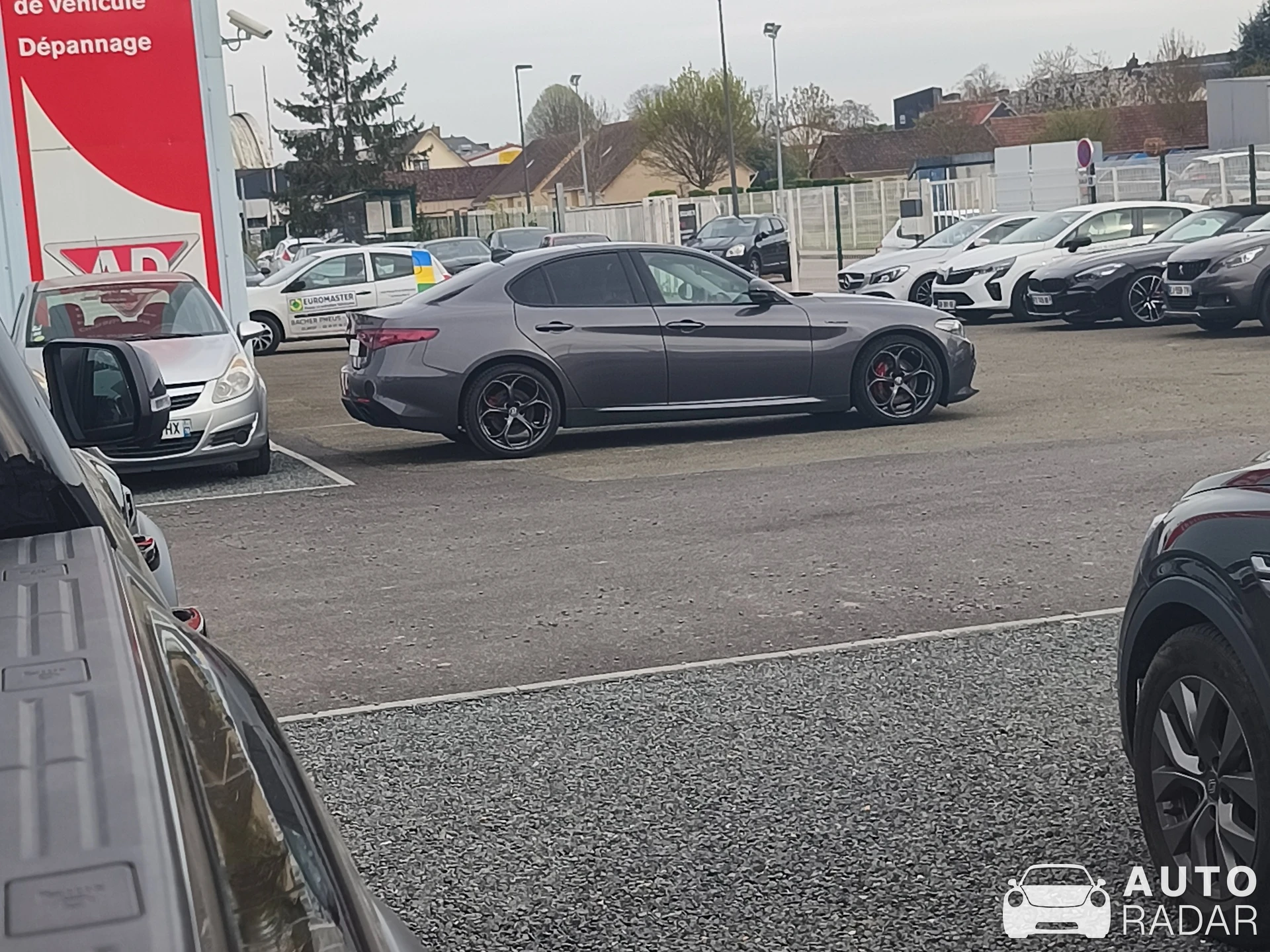 Alfa Romeo Giulia Veloce spotted in Caudebec-lès-Elbeuf