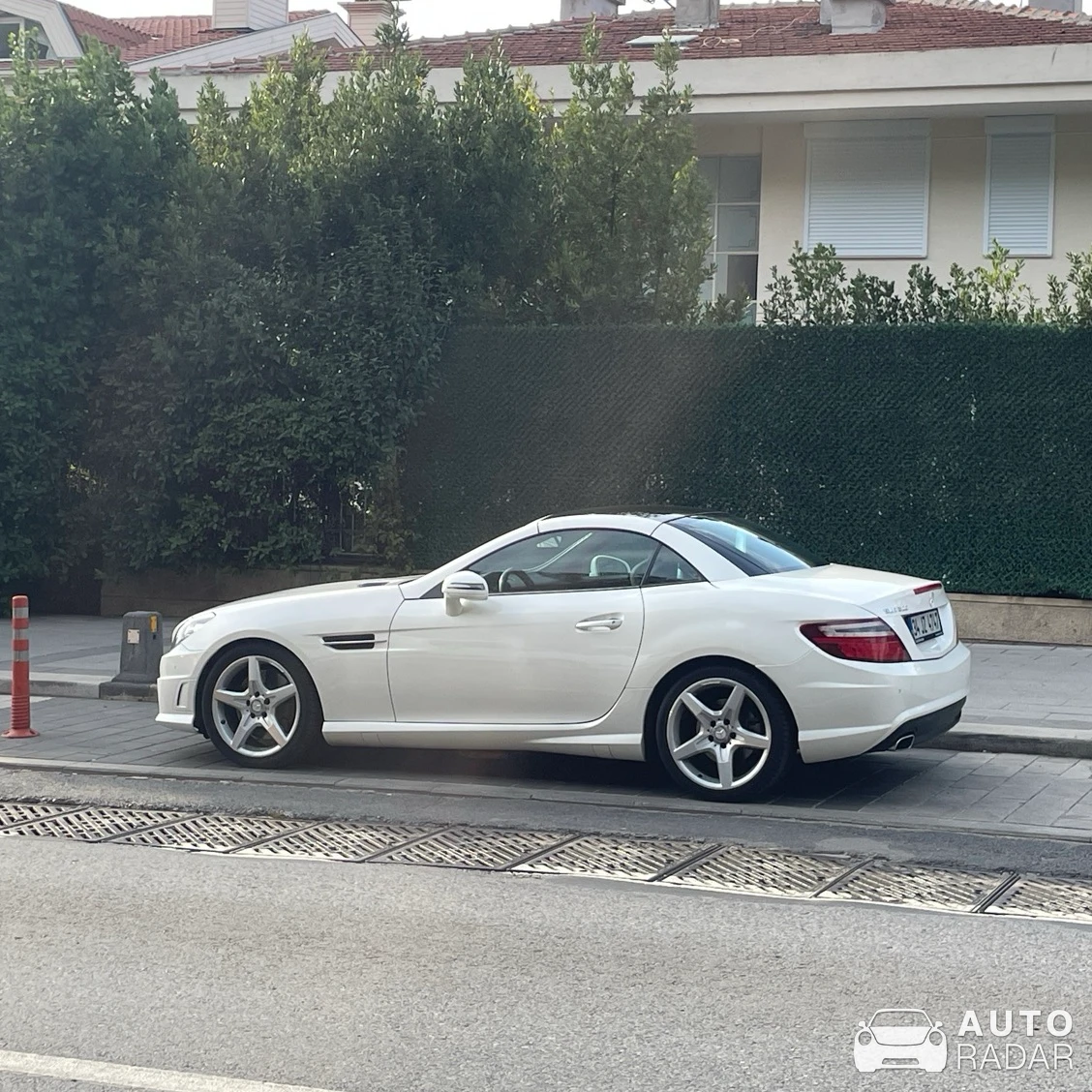 Mercedes-Benz SLK 300 spotted