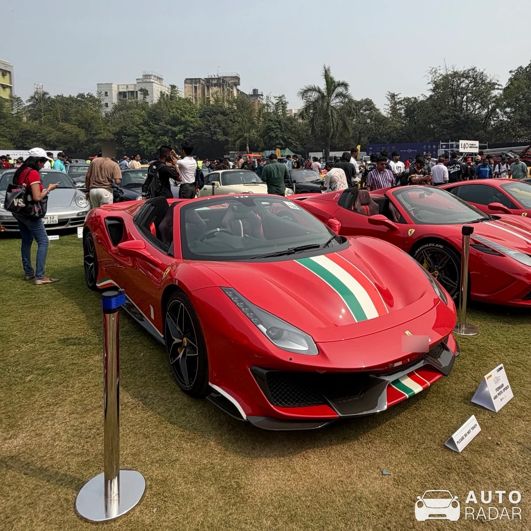 Ferrari 488 Pista Spider spotted in Mumbai, India