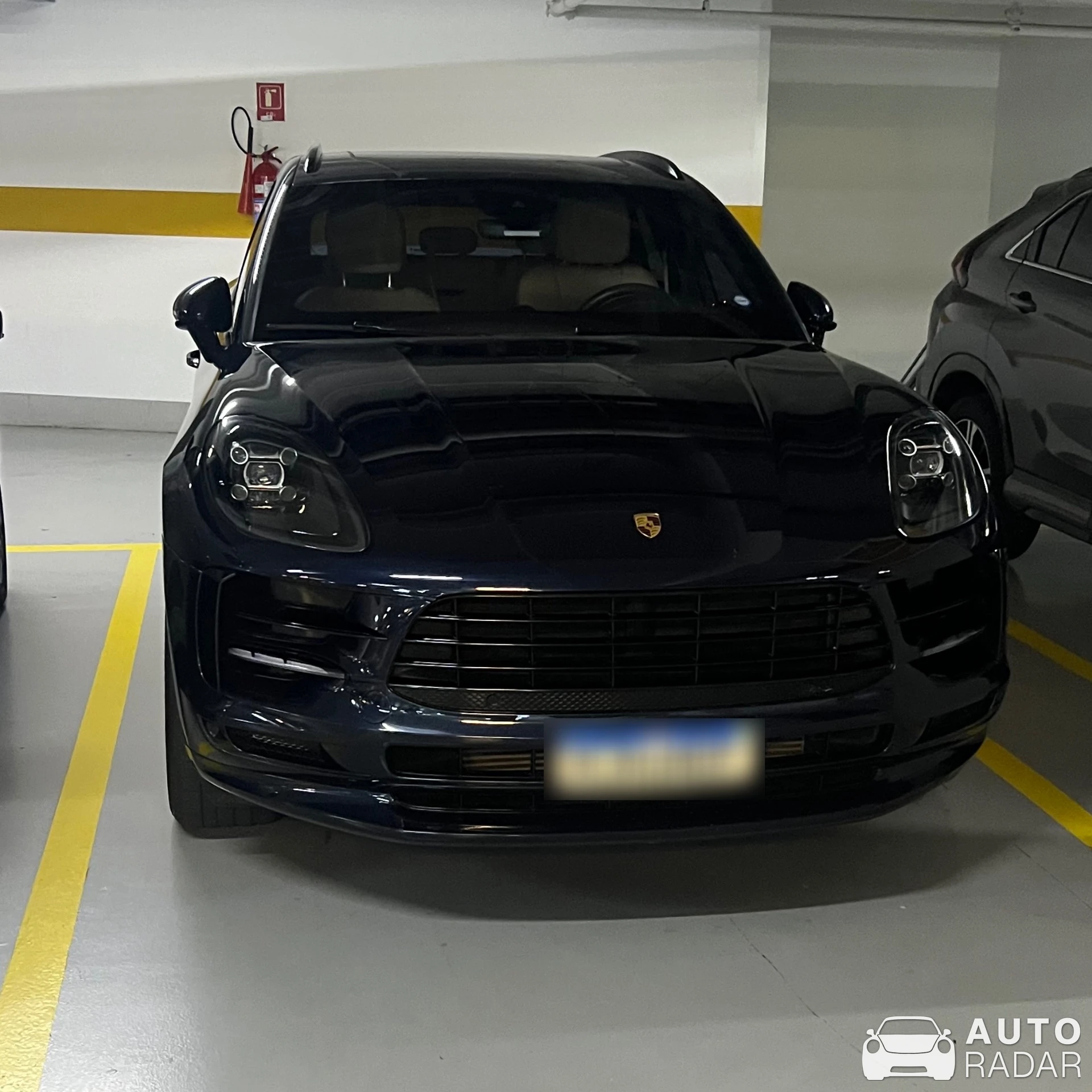 Porsche Macan spotted in Barra da Tijuca, Brazil