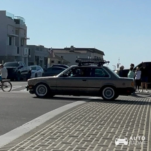 BMW 3 Series E30 spotted in Hermosa Beach, United States