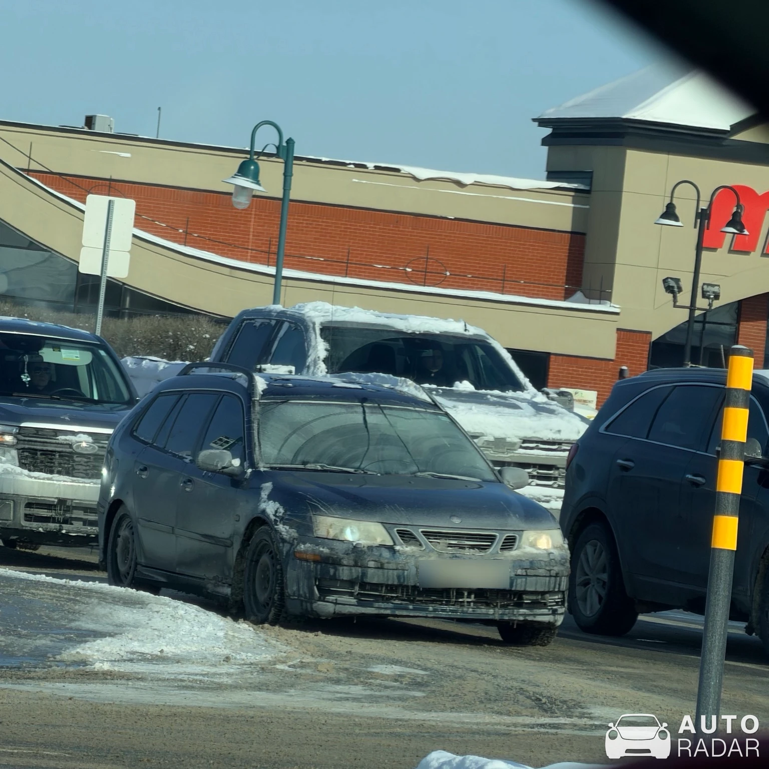 Saab 9-3 spotted in Mascouche, Canada