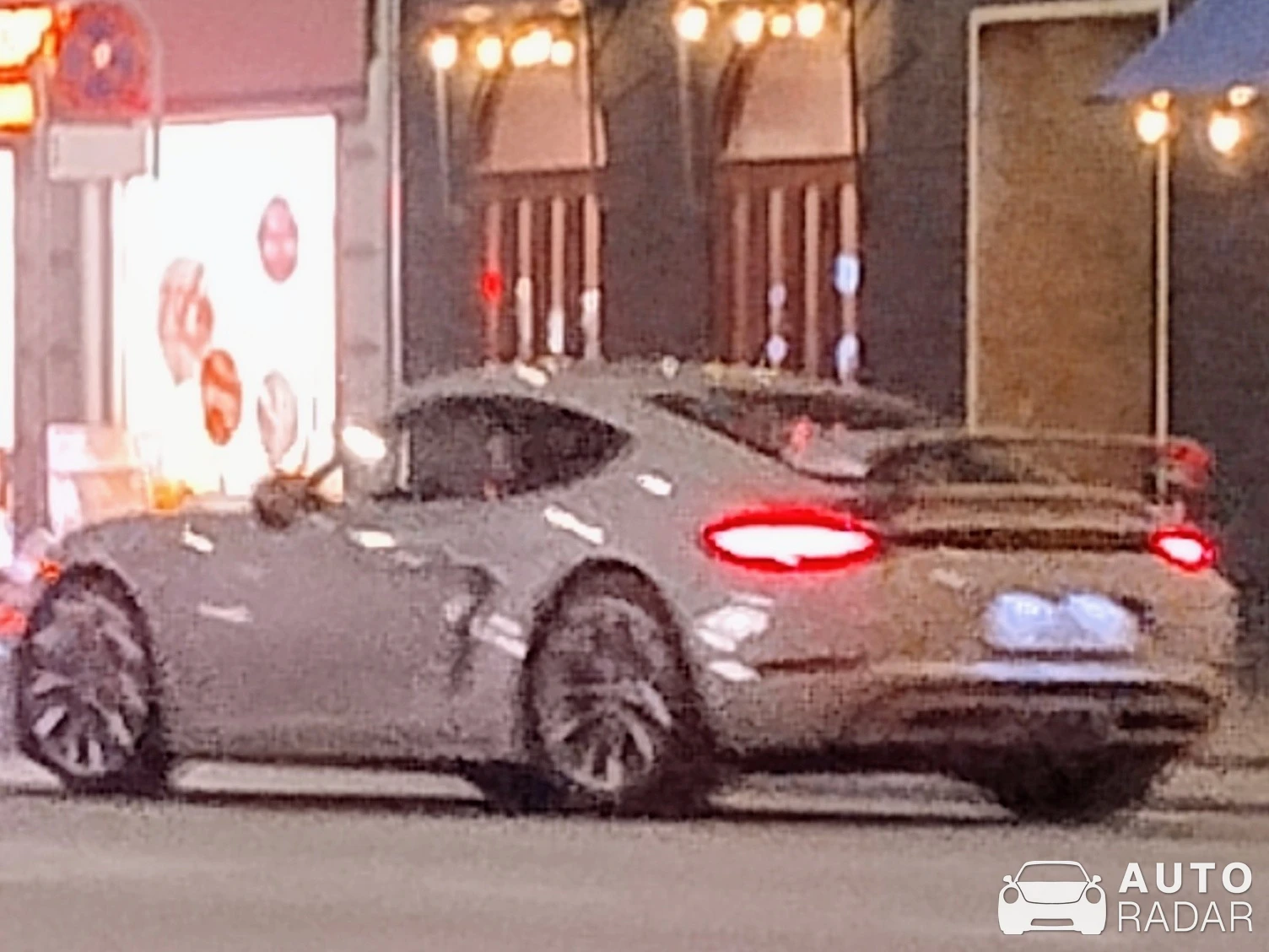 Porsche 718 Cayman GT4 spotted in København, Denmark