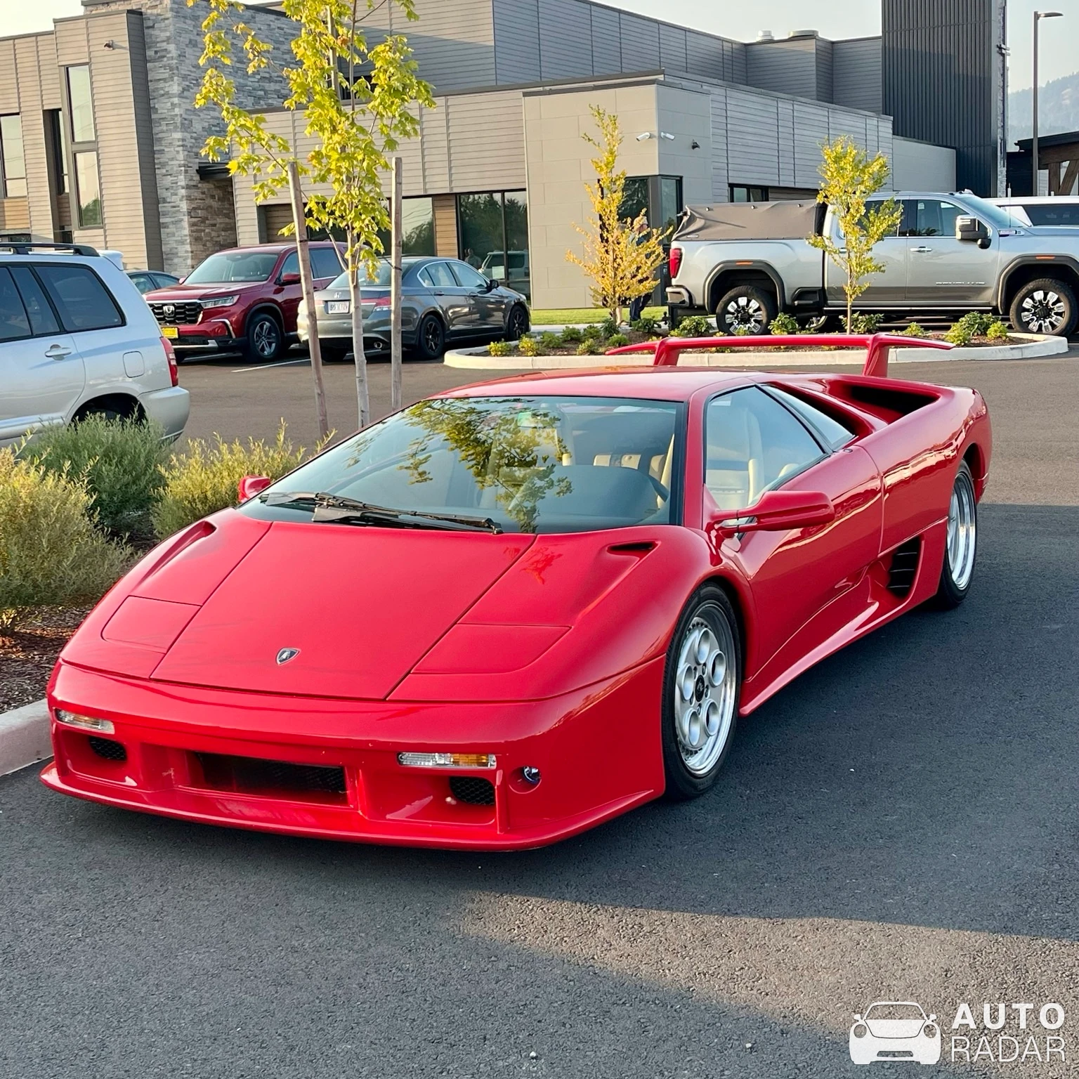 Lamborghini Diablo VT spotted in Eugene