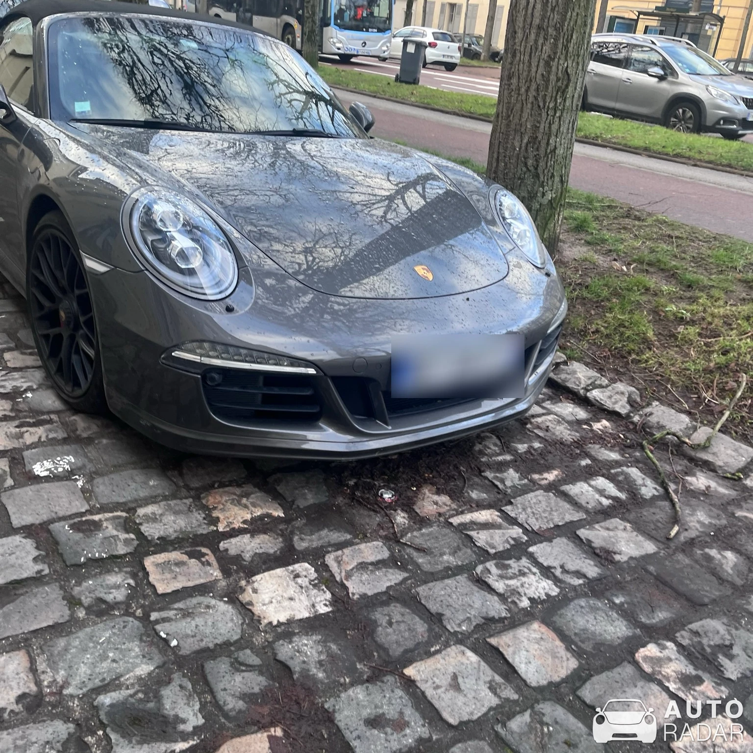 Porsche 991 Carrera Cabriolet MkI spotted in Versailles, France