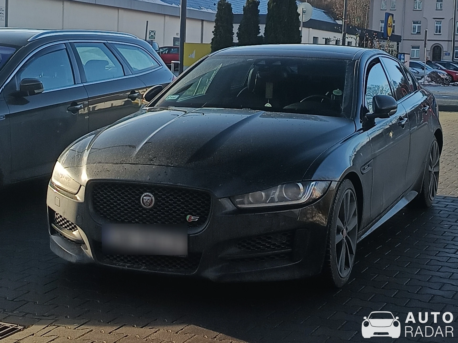 Jaguar XE S spotted in Lwówek Śląski