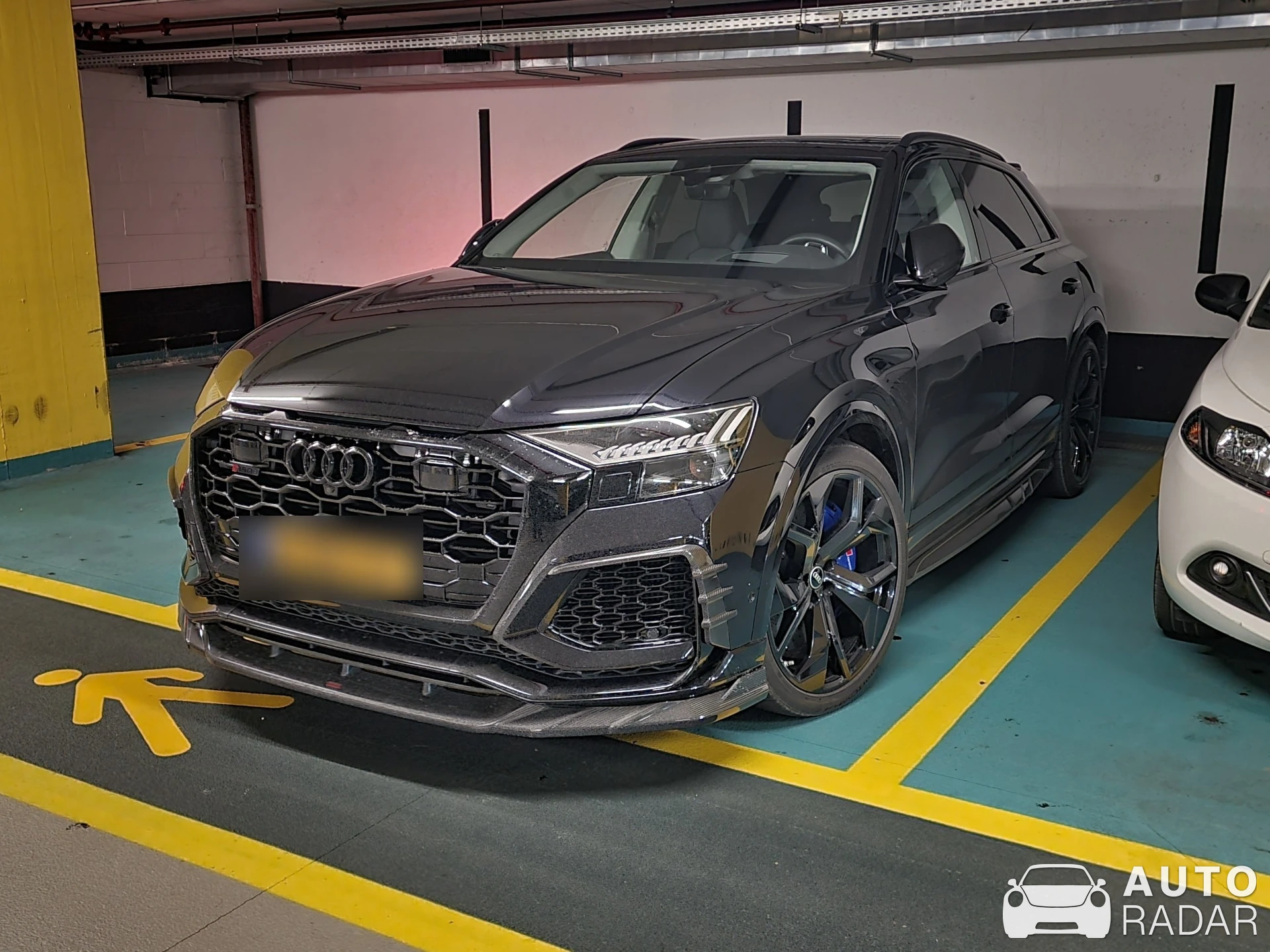 Audi RS Q8 Urban spotted in Milano, Italia